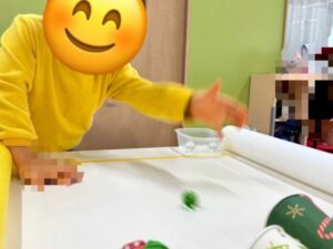 紙コップ起こしゲーム