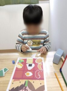 就学前支援　手先の動きの支援