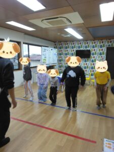 足ジャンケン
