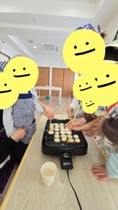 親子調理活動（ベビーカステラづくり）